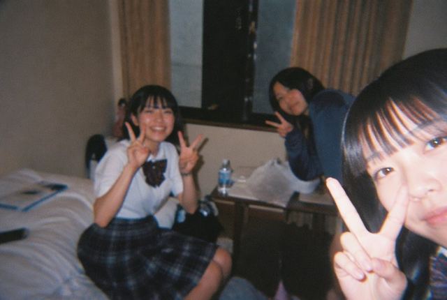 Nostalgic Disposable Camera Snap Prompt — AI image prompt sample